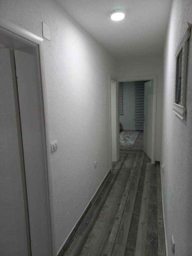 Adagio Studio Apartment Plav Buitenkant foto