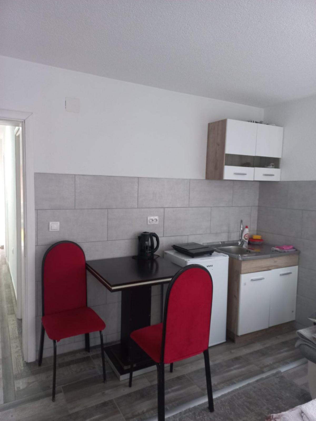 Adagio Studio Apartment Plav Buitenkant foto